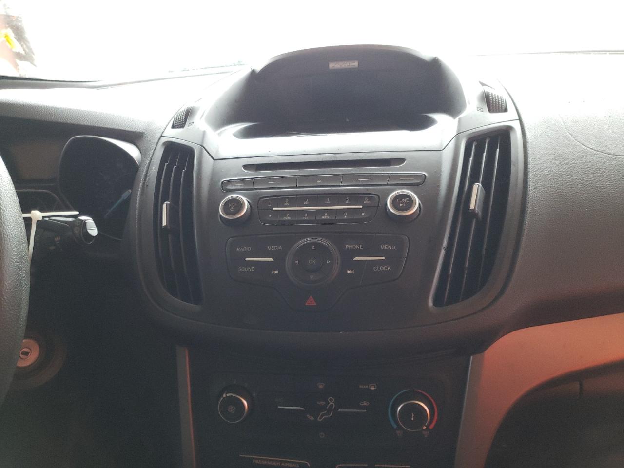 Photo 9 from auction – 2017 FORD ESCAPE S with VIN 1FMCU0F75HUB12475