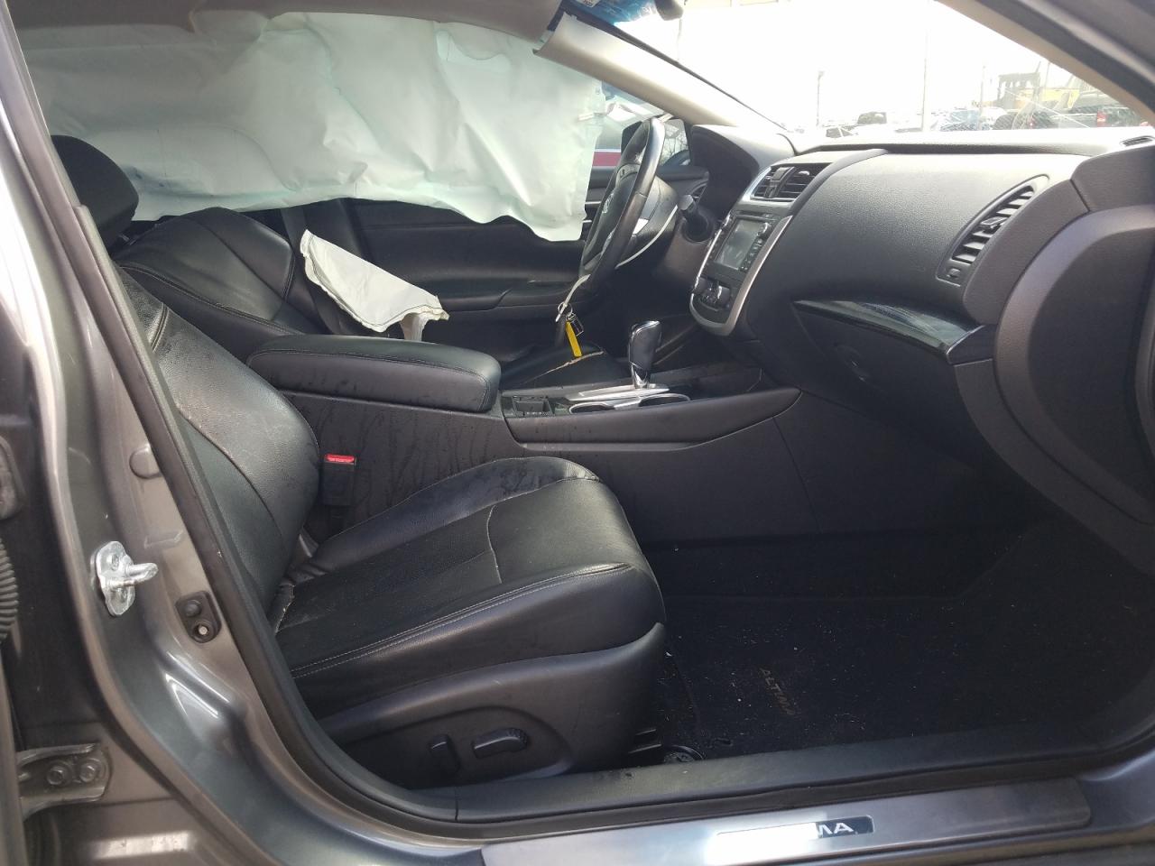 Photo 5 from auction – 2016 NISSAN ALTIMA 2.5 with VIN 1N4AL3AP6GC156681