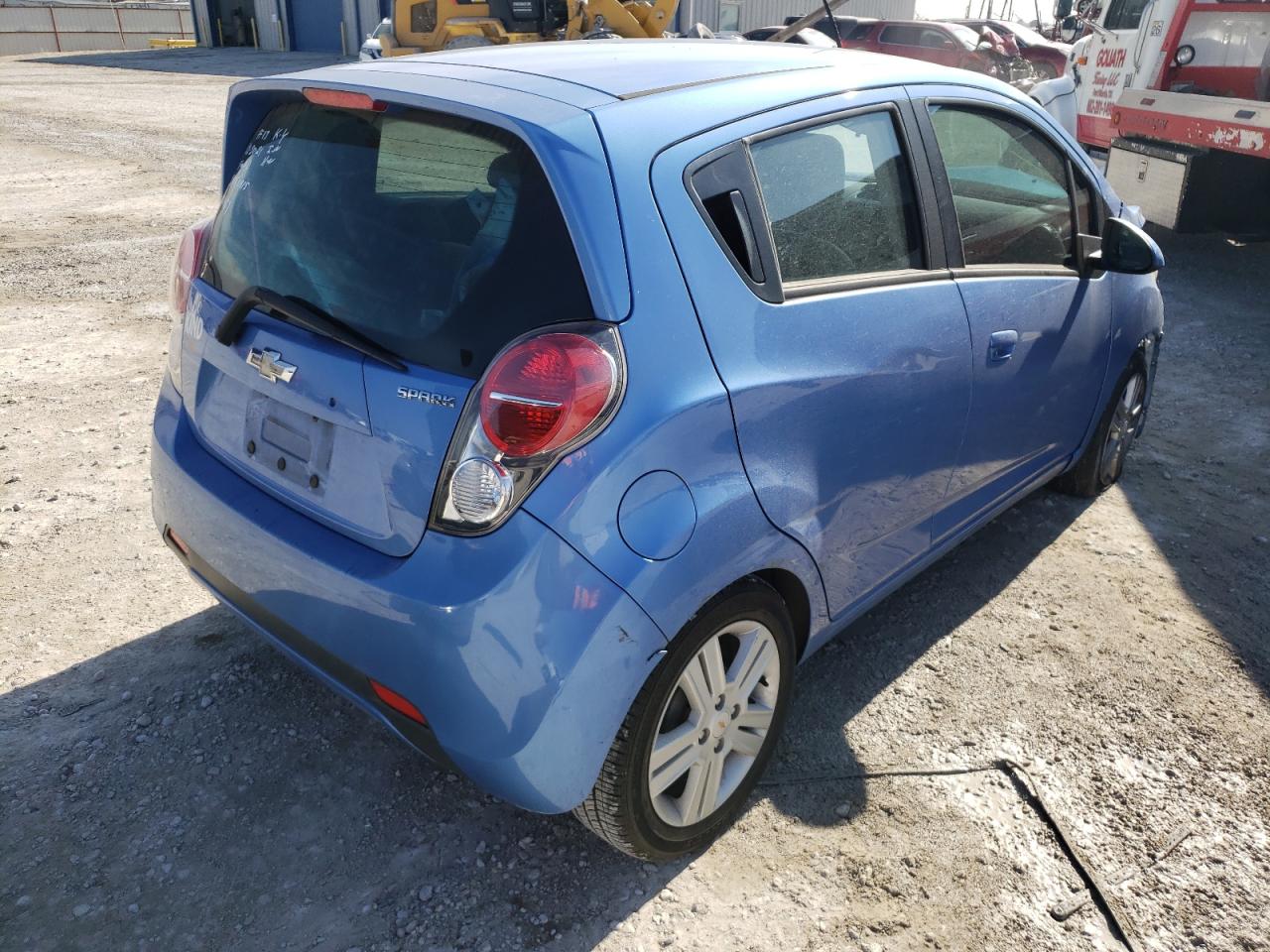 Photo 4 from auction – 2014 CHEVROLET SPARK LS with VIN KL8CB6S91EC434156
