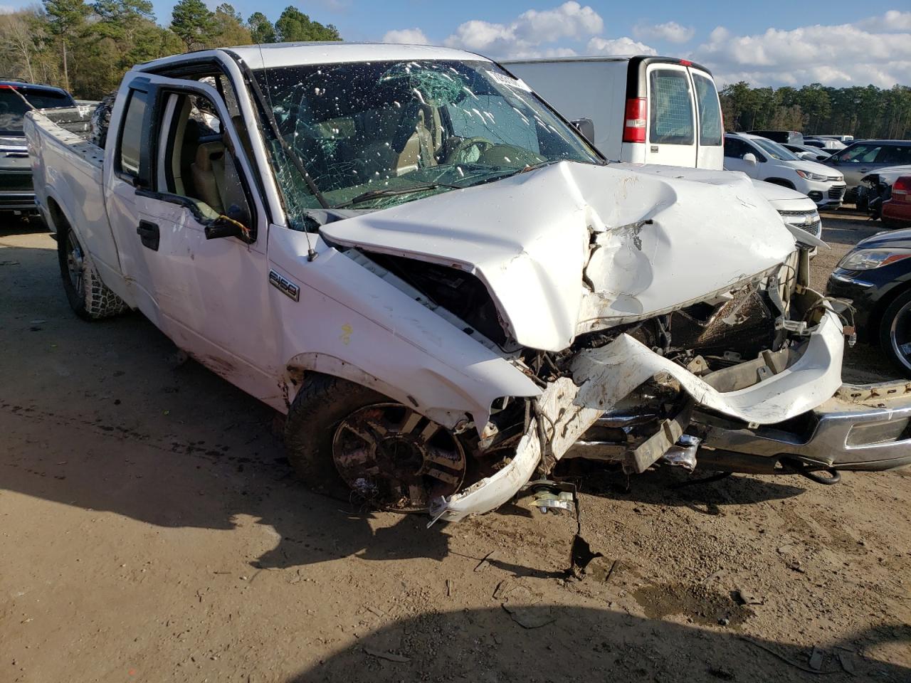 Photo 9 from auction – 2005 FORD F150 with VIN 1FTPX14525NB72658