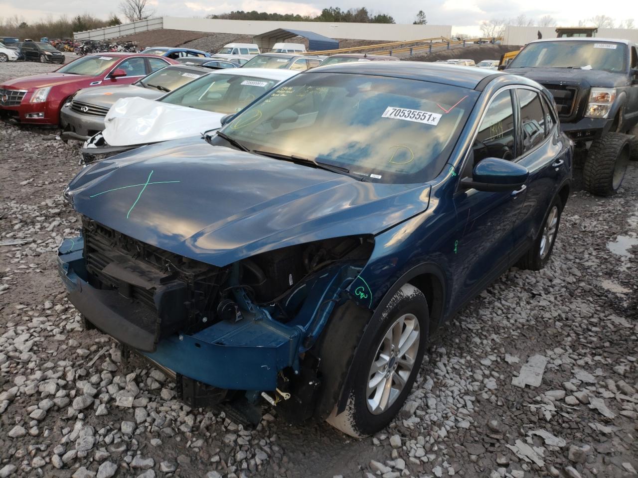 Photo 2 from auction – 2020 FORD ESCAPE SE with VIN 1FMCU0G67LUA91532