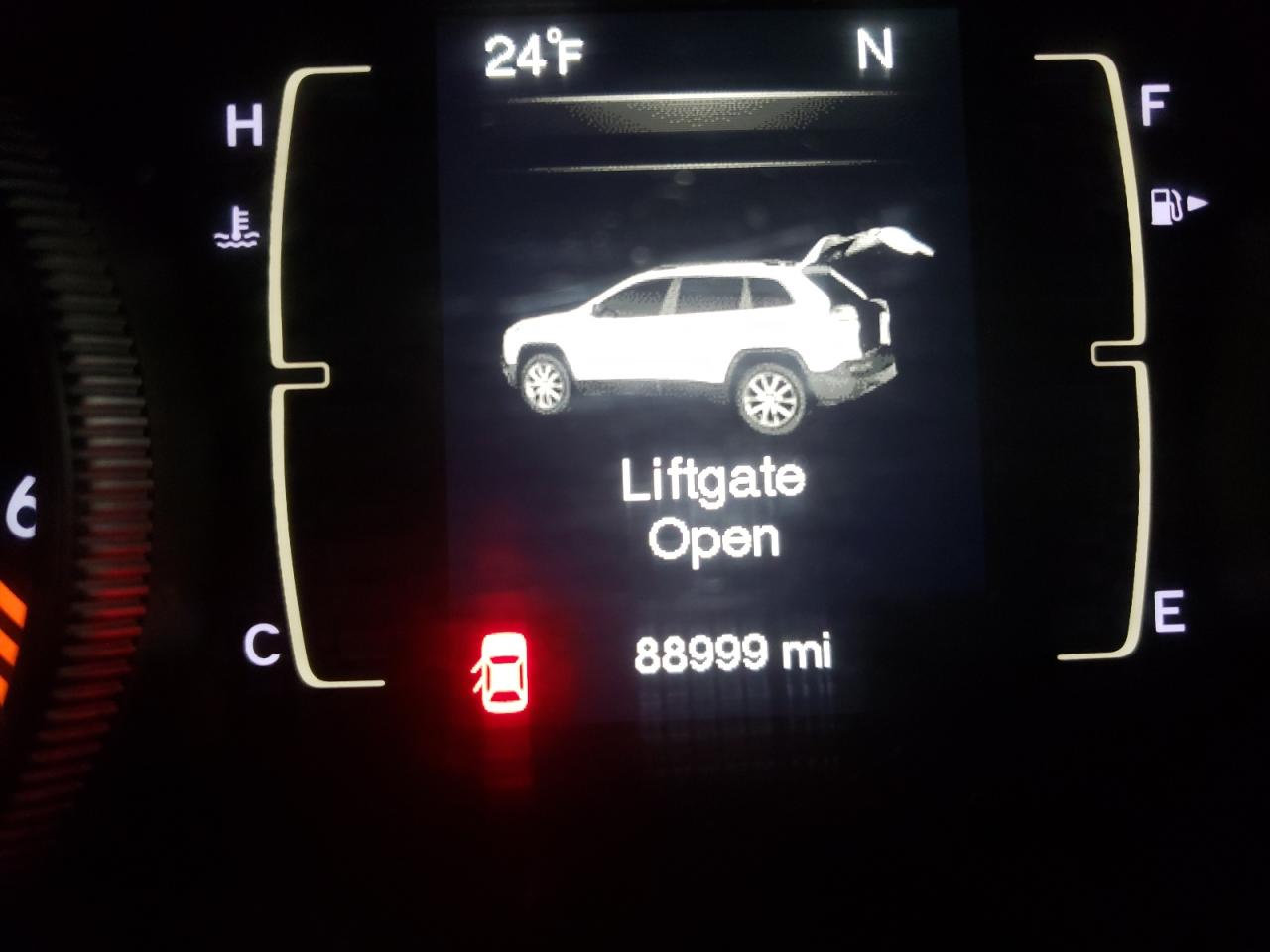 Photo 8 from auction – 2014 JEEP CHEROKEE L with VIN 1C4PJMCB1EW202981