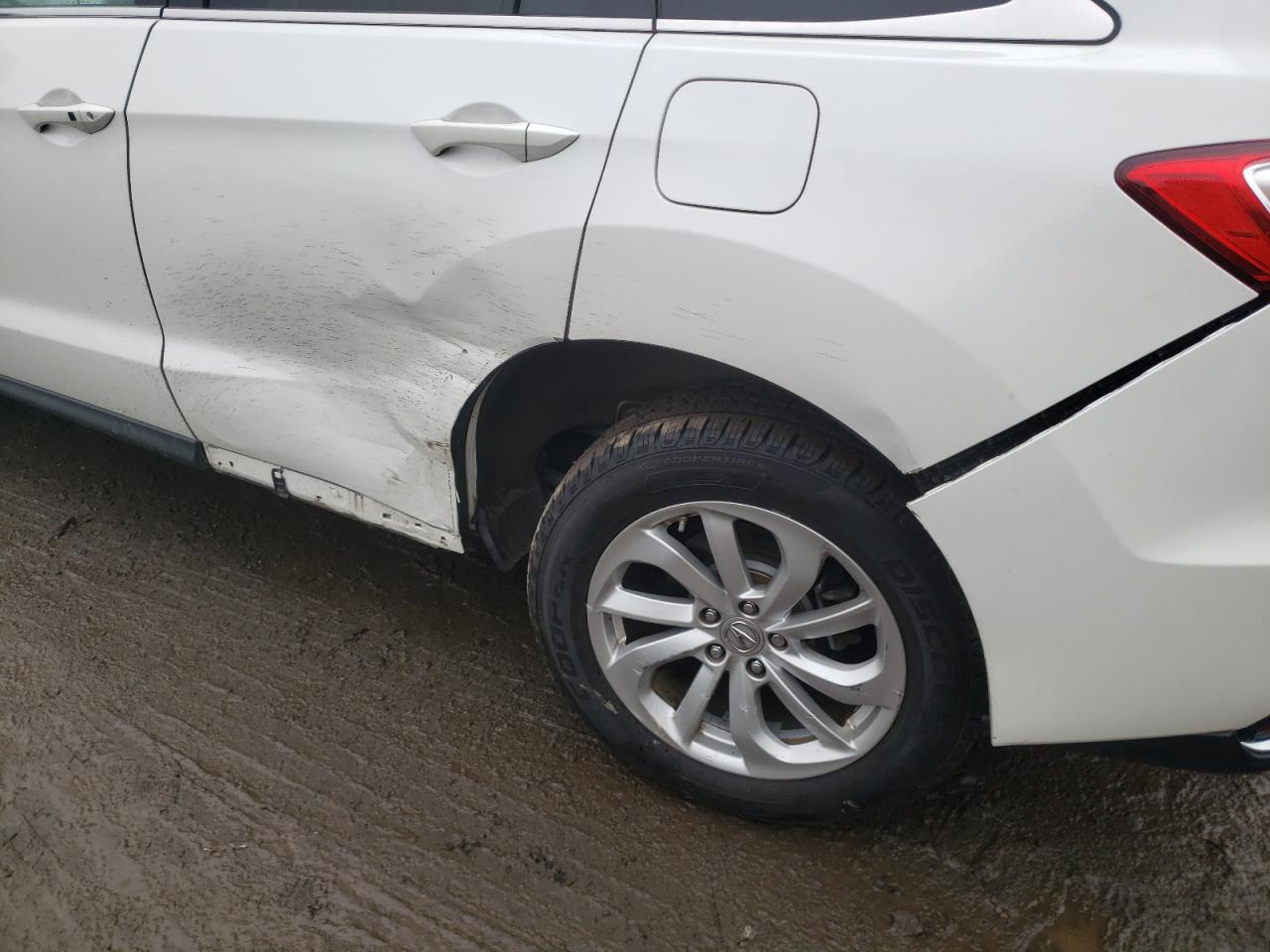 Photo 9 from auction – 2017 ACURA RDX with VIN 5J8TB4H34HL015383