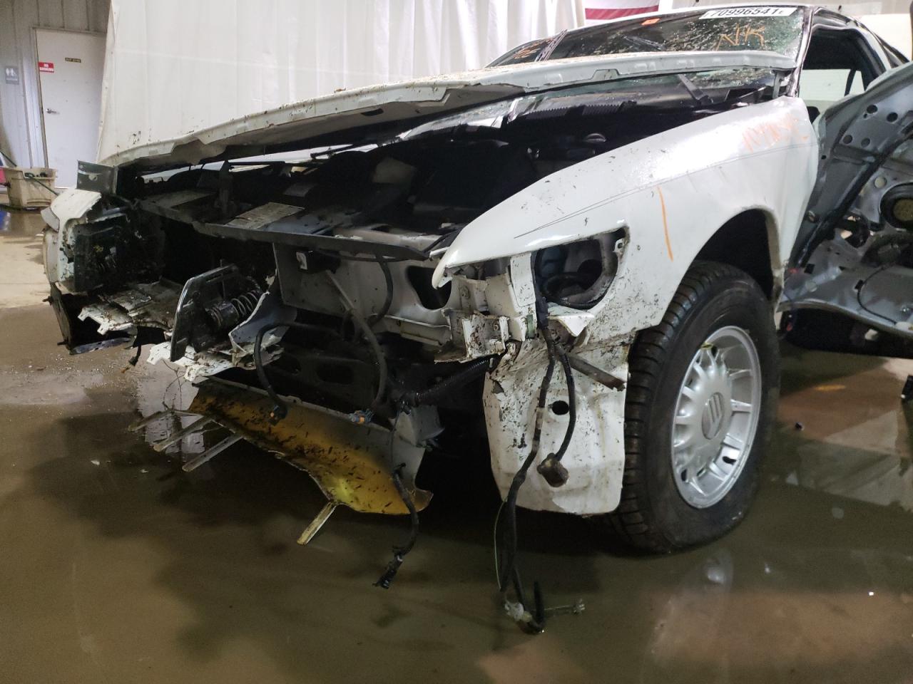 Photo 10 from auction – 1996 MERCURY GRAND MARQ with VIN 2MELM75W4TX666113