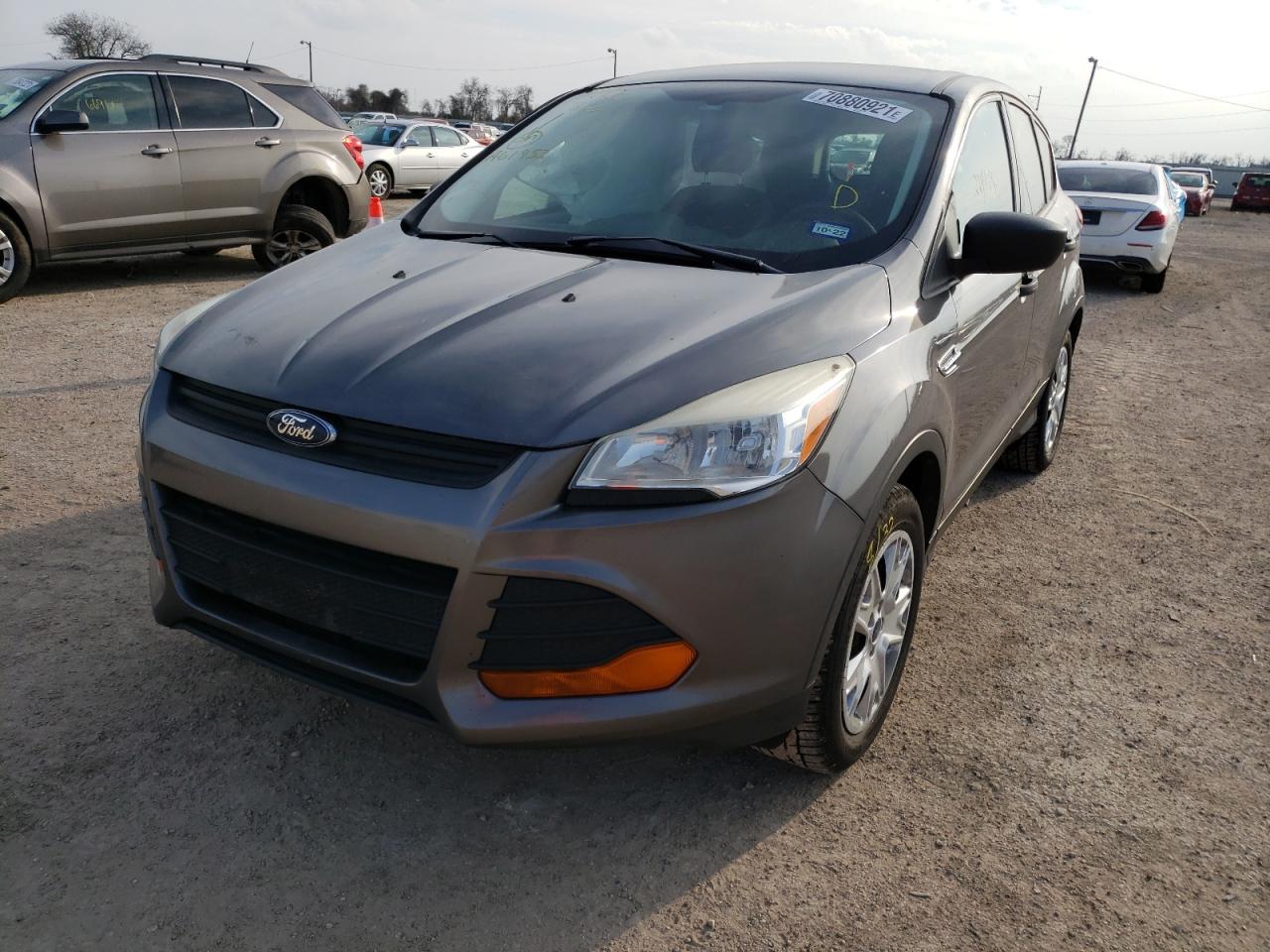Photo 2 from auction – 2014 FORD ESCAPE S with VIN 1FMCU0F74EUA61952