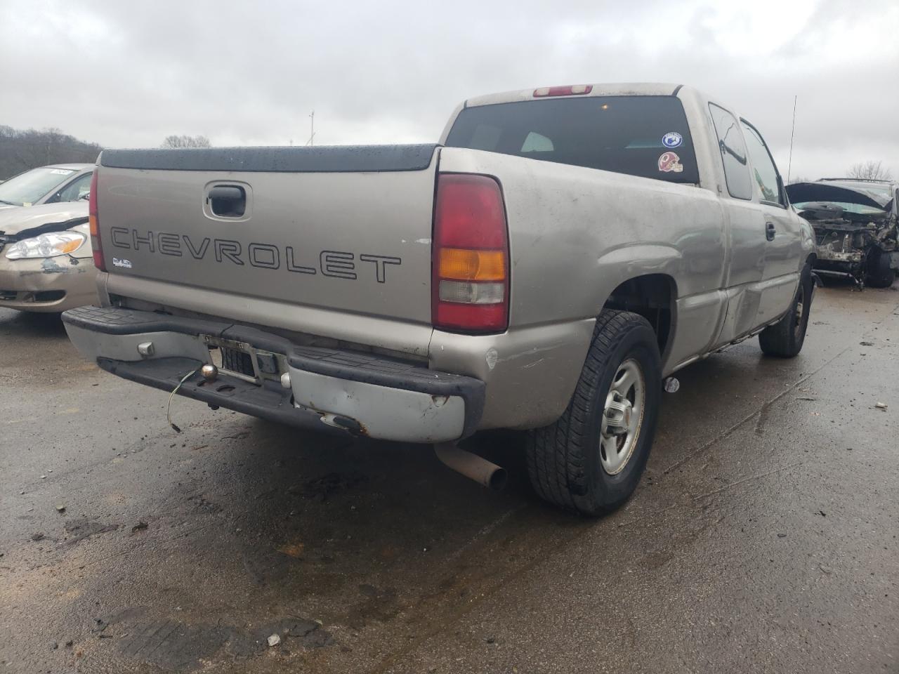 Photo 4 from auction – 2000 CHEVROLET SILVERADO with VIN 2GCEC19V7Y1222942