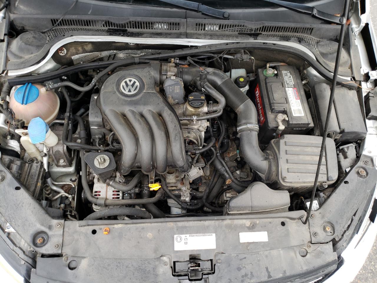 Photo 7 from auction – 2013 VOLKSWAGEN JETTA BASE with VIN 3VW2K7AJ7DM298890
