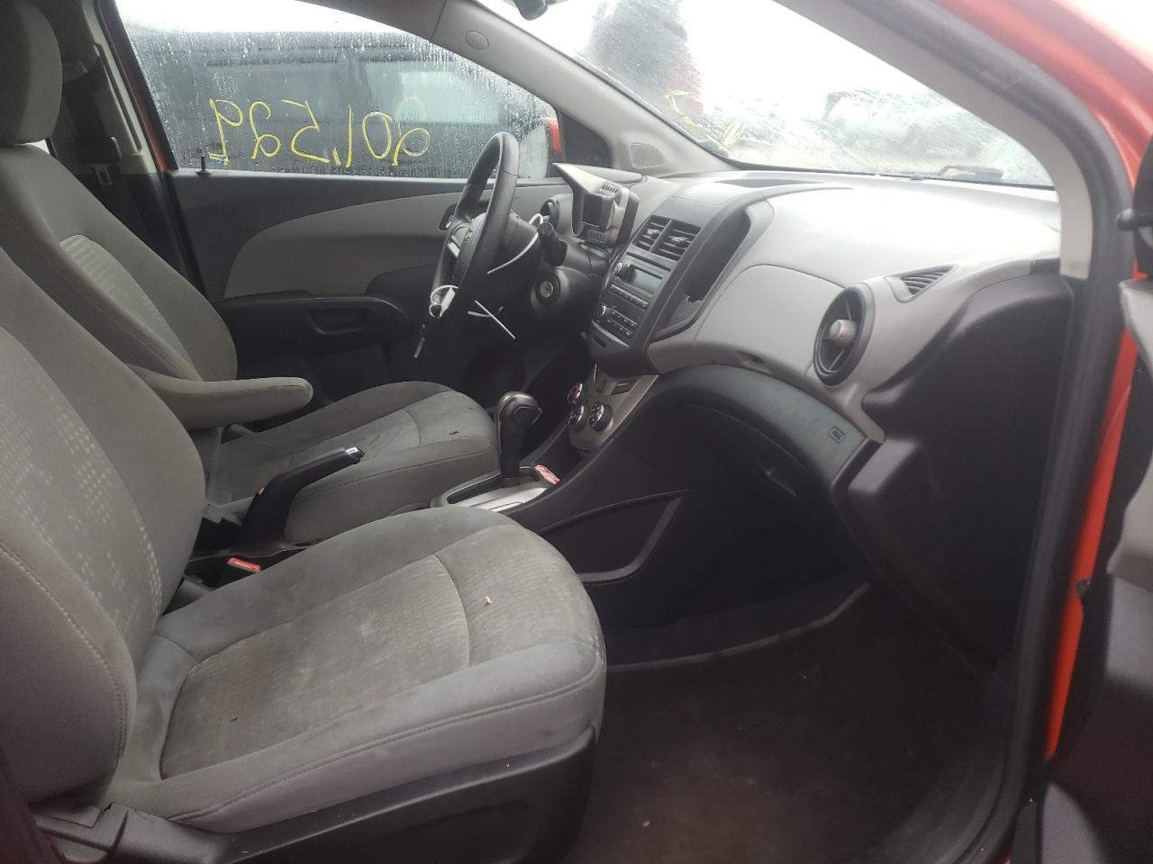 Photo 5 from auction – 2013 CHEVROLET SONIC with VIN 1G1JA6SH2D4108490