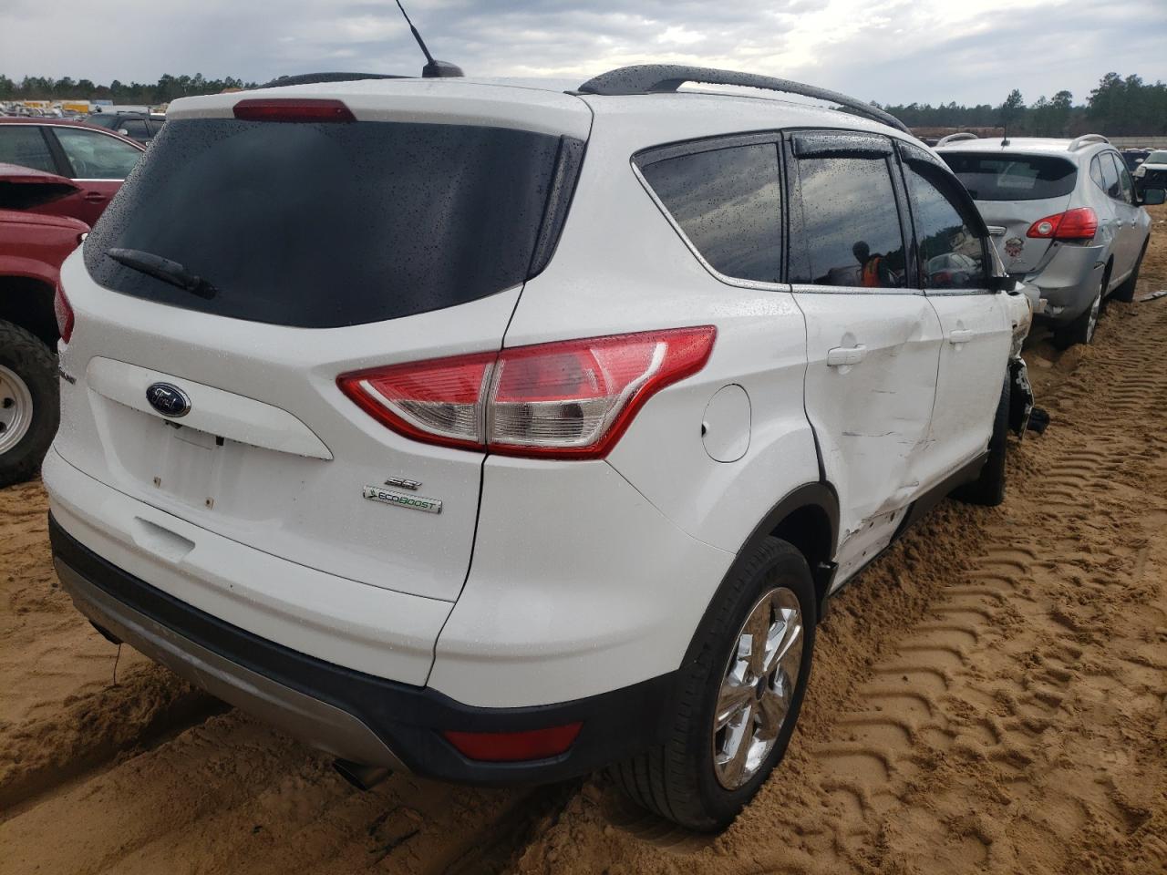 Photo 4 from auction – 2014 FORD ESCAPE SE with VIN 1FMCU0G92EUA73050