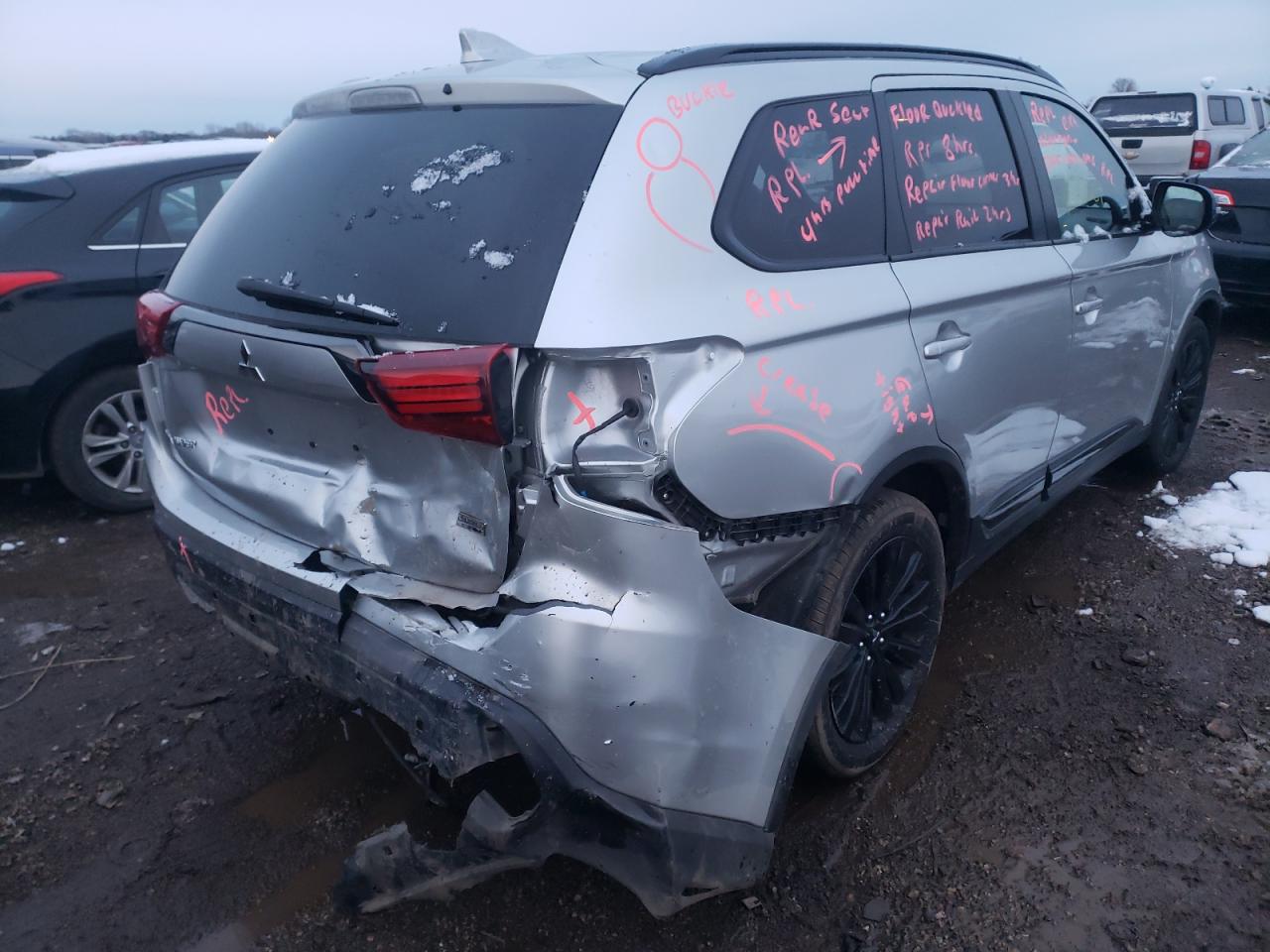 Photo 4 from auction – 2020 MITSUBISHI OUTLANDER with VIN JA4AD3A34LZ040658