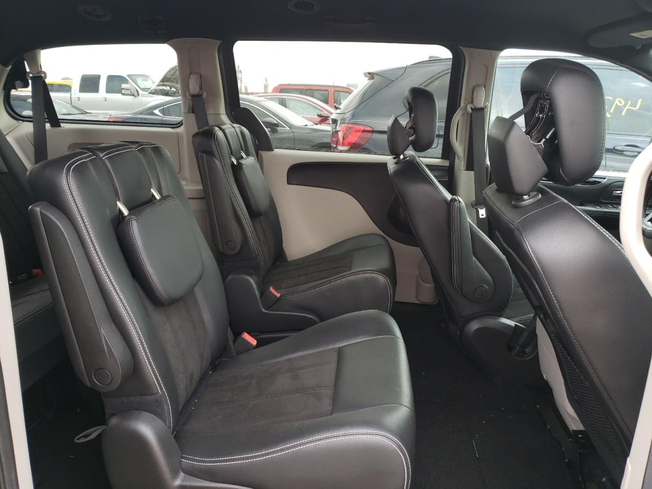 Photo 6 from auction – 2019 DODGE GRAND CARA with VIN 2C4RDGCG6KR700210