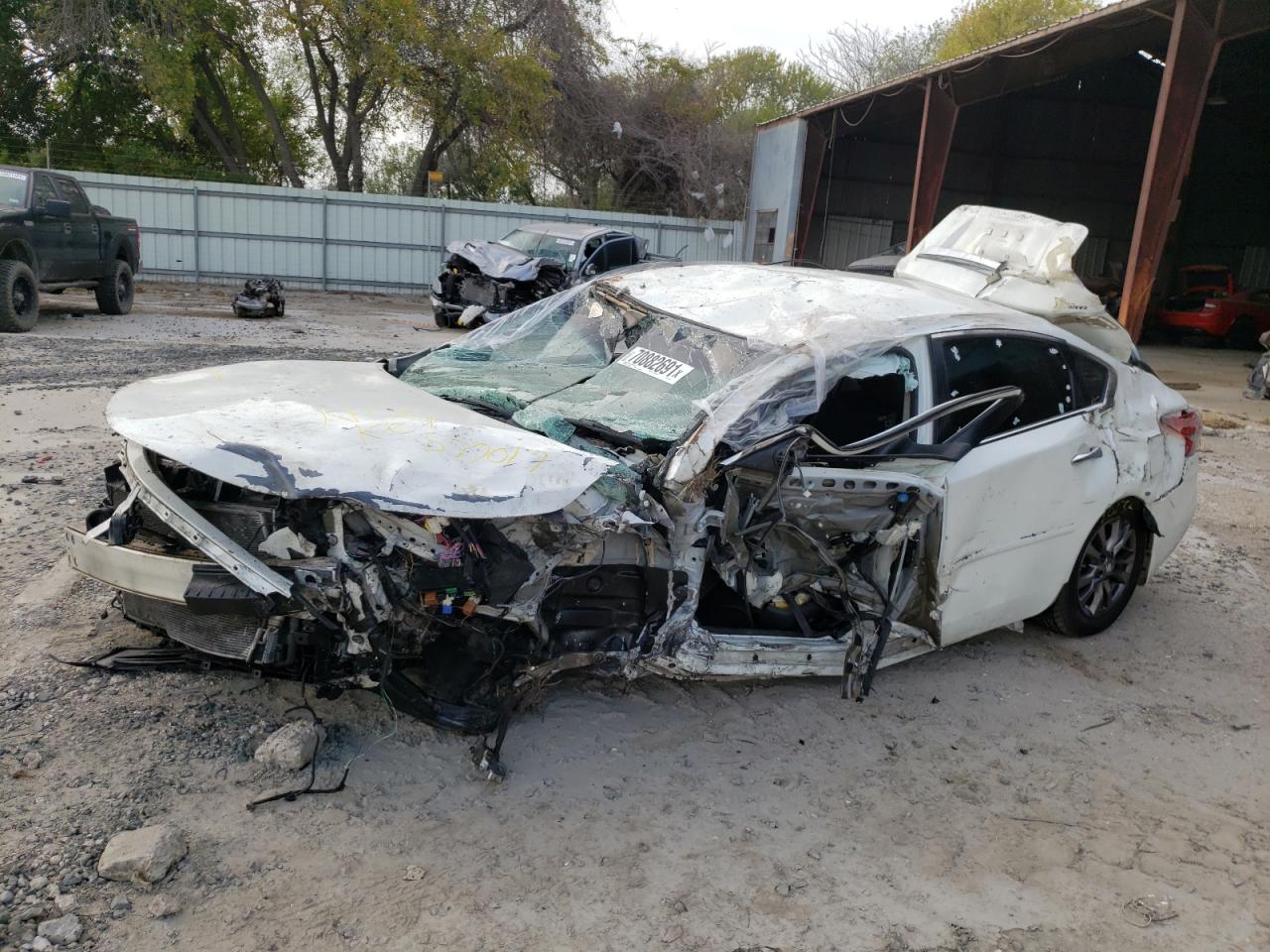 Photo 10 from auction – 2015 NISSAN ALTIMA 2.5 with VIN 1N4AL3AP9FC577017