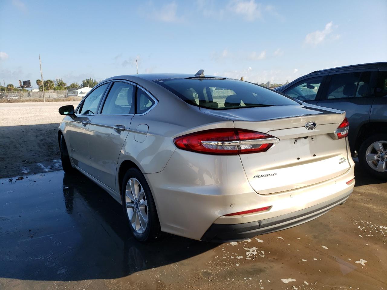 Photo 3 from auction – 2019 FORD FUSION SEL with VIN 3FA6P0MU4KR214680