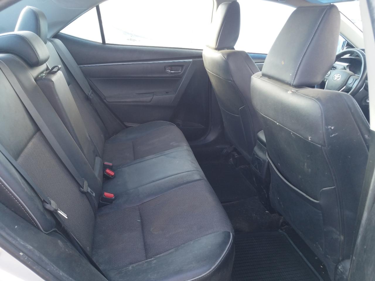 Photo 6 from auction – 2015 TOYOTA COROLLA L with VIN 5YFBURHE7FP313241