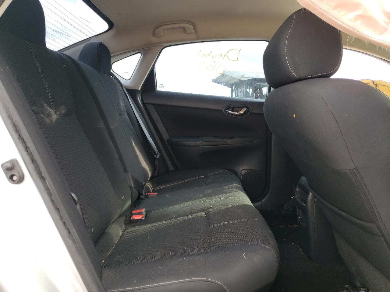 Photo 6 from auction – 2017 NISSAN SENTRA S with VIN 3N1AB7AP8HY334610