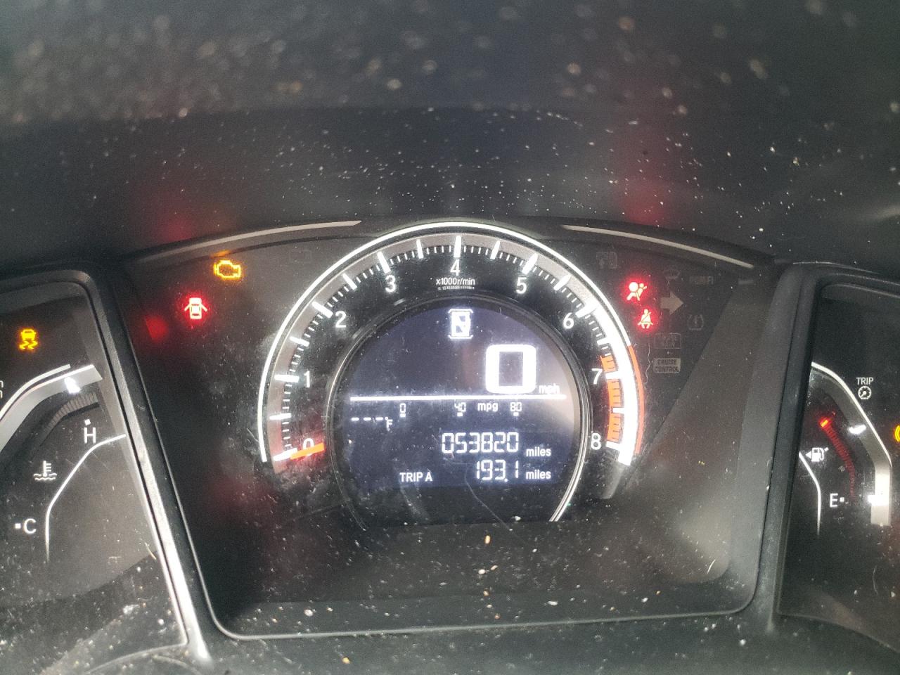 Photo 8 from auction – 2017 HONDA CIVIC LX with VIN 19XFC2F57HE049778
