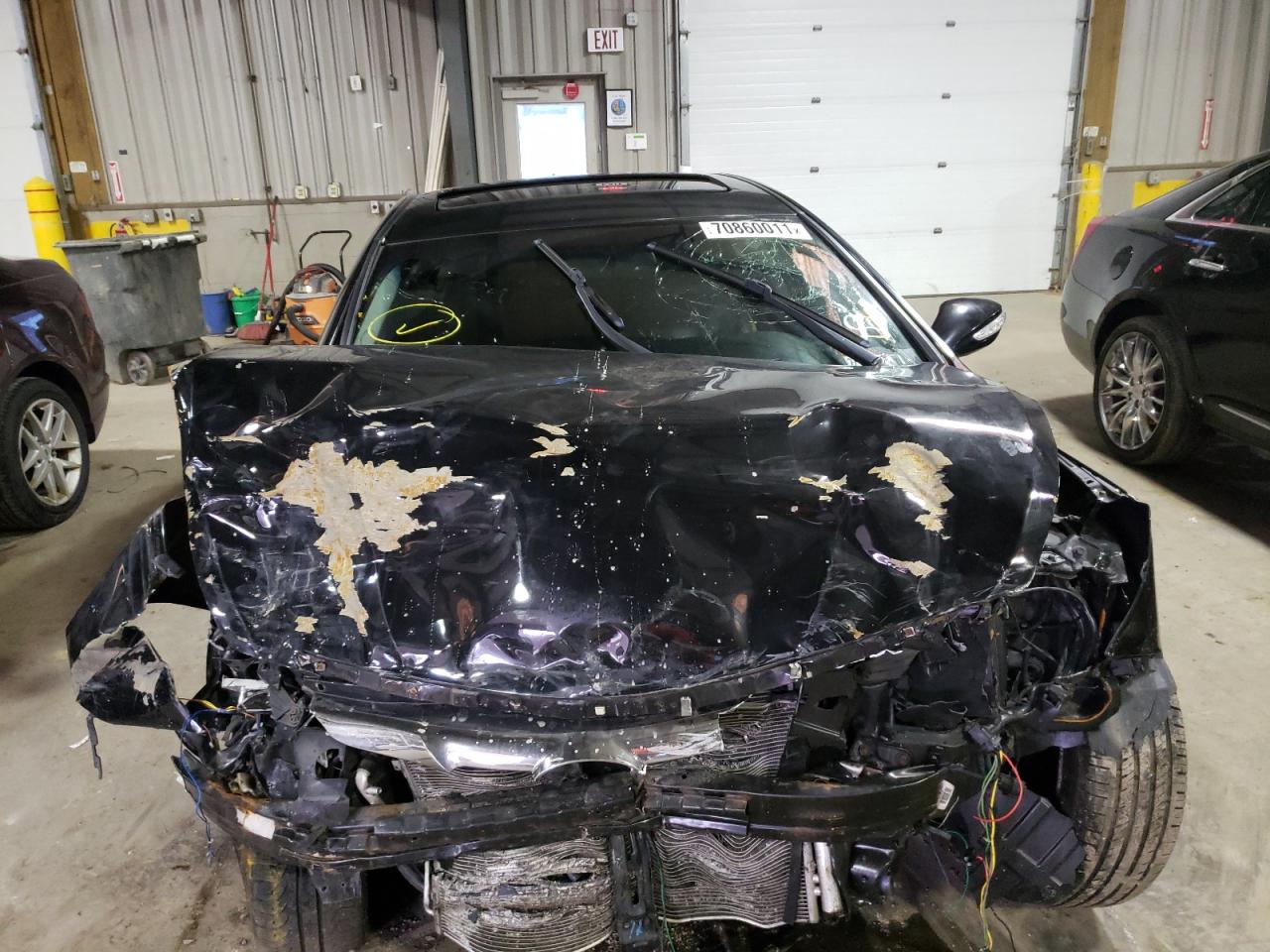 Photo 7 from auction – 2011 HYUNDAI SONATA SE with VIN 5NPEC4AC5BH232628