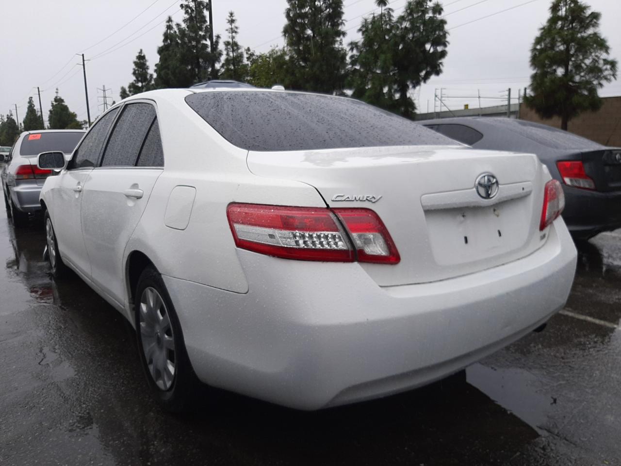 Photo 3 from auction – 2011 TOYOTA CAMRY BASE with VIN 4T1BF3EK4BU741682