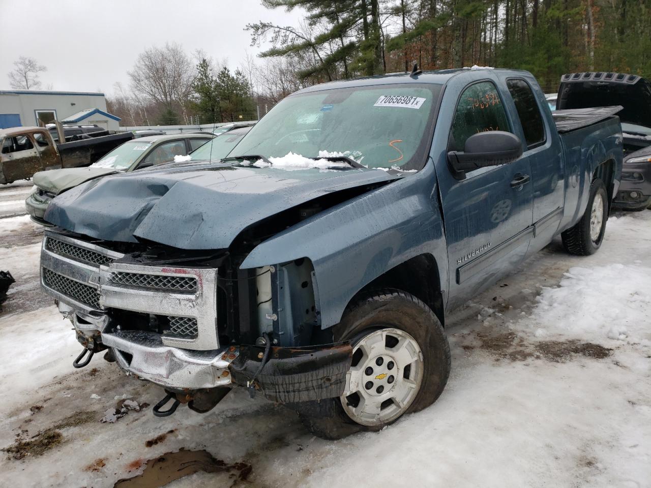 Photo 2 from auction – 2013 CHEVROLET SILVERADO with VIN 1GCRKSE78DZ252826