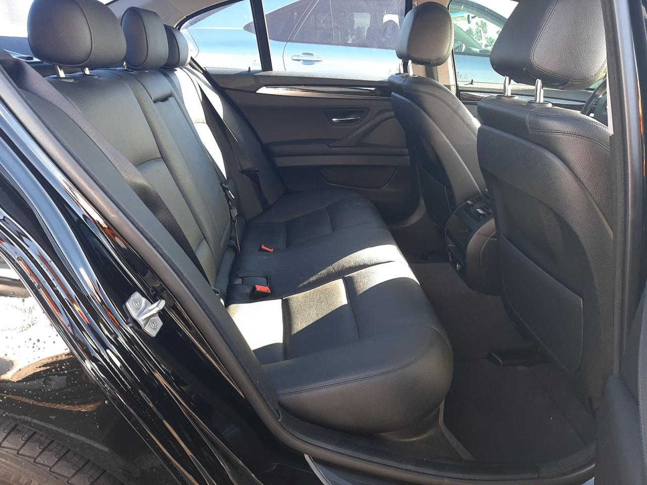 Photo 6 from auction – 2016 BMW 535 I with VIN WBA5B1C50GG551864