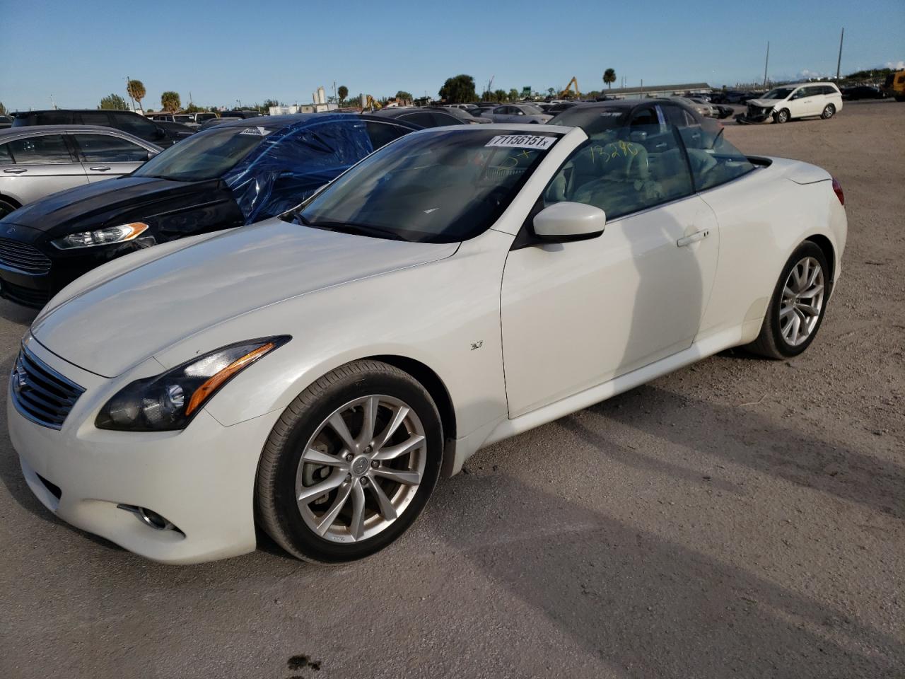 Photo 2 from auction – 2015 INFINITI Q60 BASE with VIN JN1CV6FE7FM810573