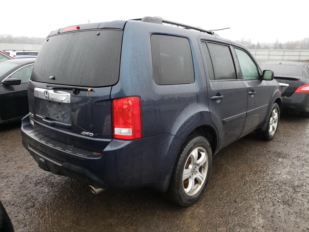 Photo 4 from auction – 2012 HONDA PILOT EXL with VIN 5FNYF4H52CB014643