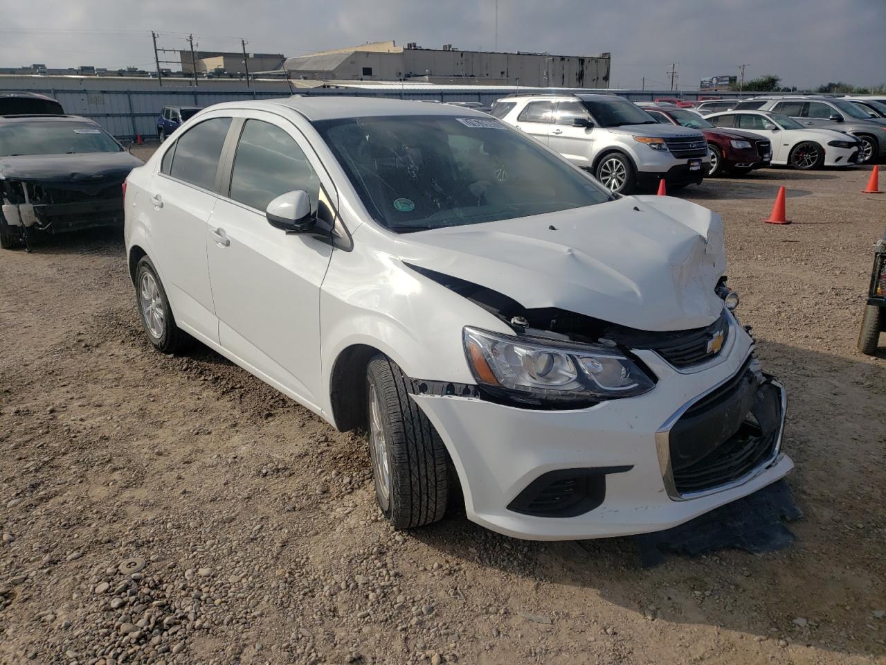 Photo 1 from auction – 2019 CHEVROLET SONIC LT with VIN 1G1JD5SB6K4139624