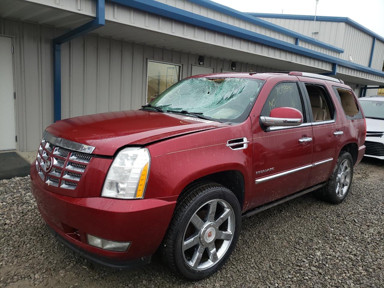 Photo 2 from auction – 2011 CADILLAC ESCALADE P with VIN 1GYS4CEF1BR208683