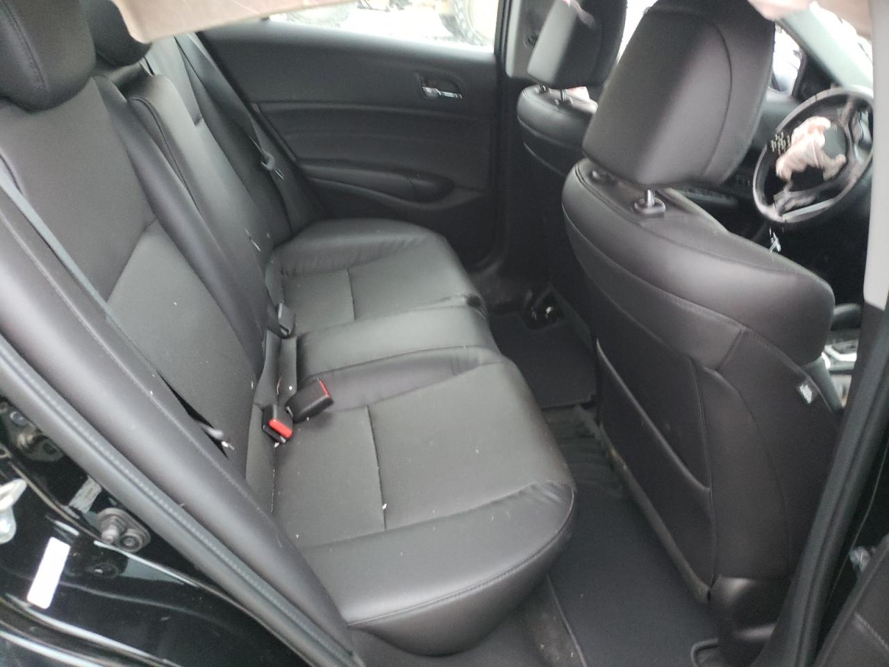 Photo 6 from auction – 2017 ACURA ILX PREMIU with VIN 19UDE2F75HA004197