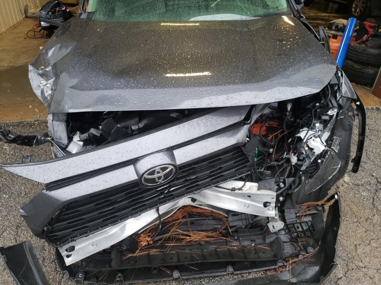 صورة رقم 7 من المزاد - 2020 TOYOTA RAV4 XLE مع VIN JTMP1RFV2LD059132
