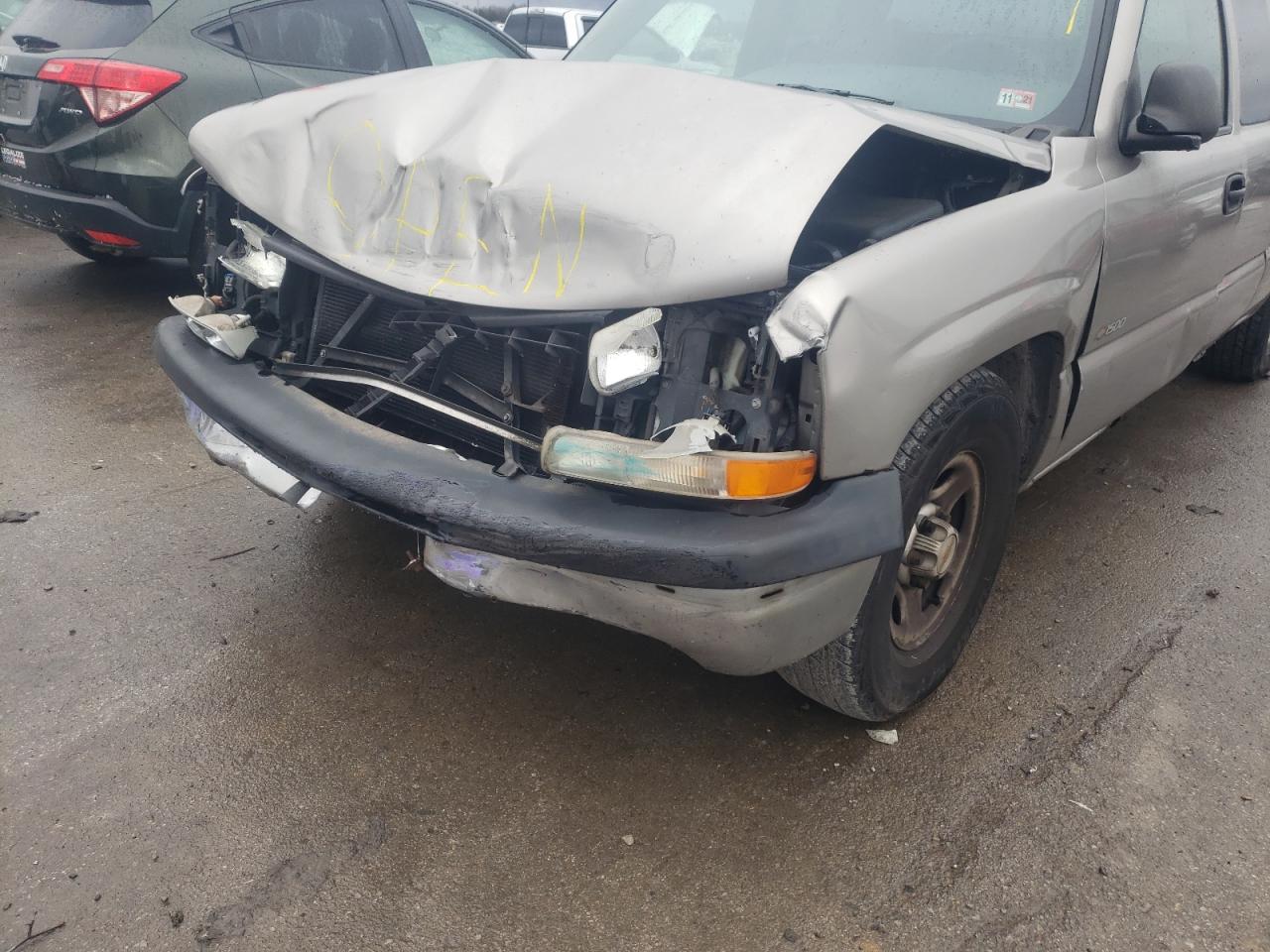 Photo 9 from auction – 2000 CHEVROLET SILVERADO with VIN 2GCEC19V7Y1222942