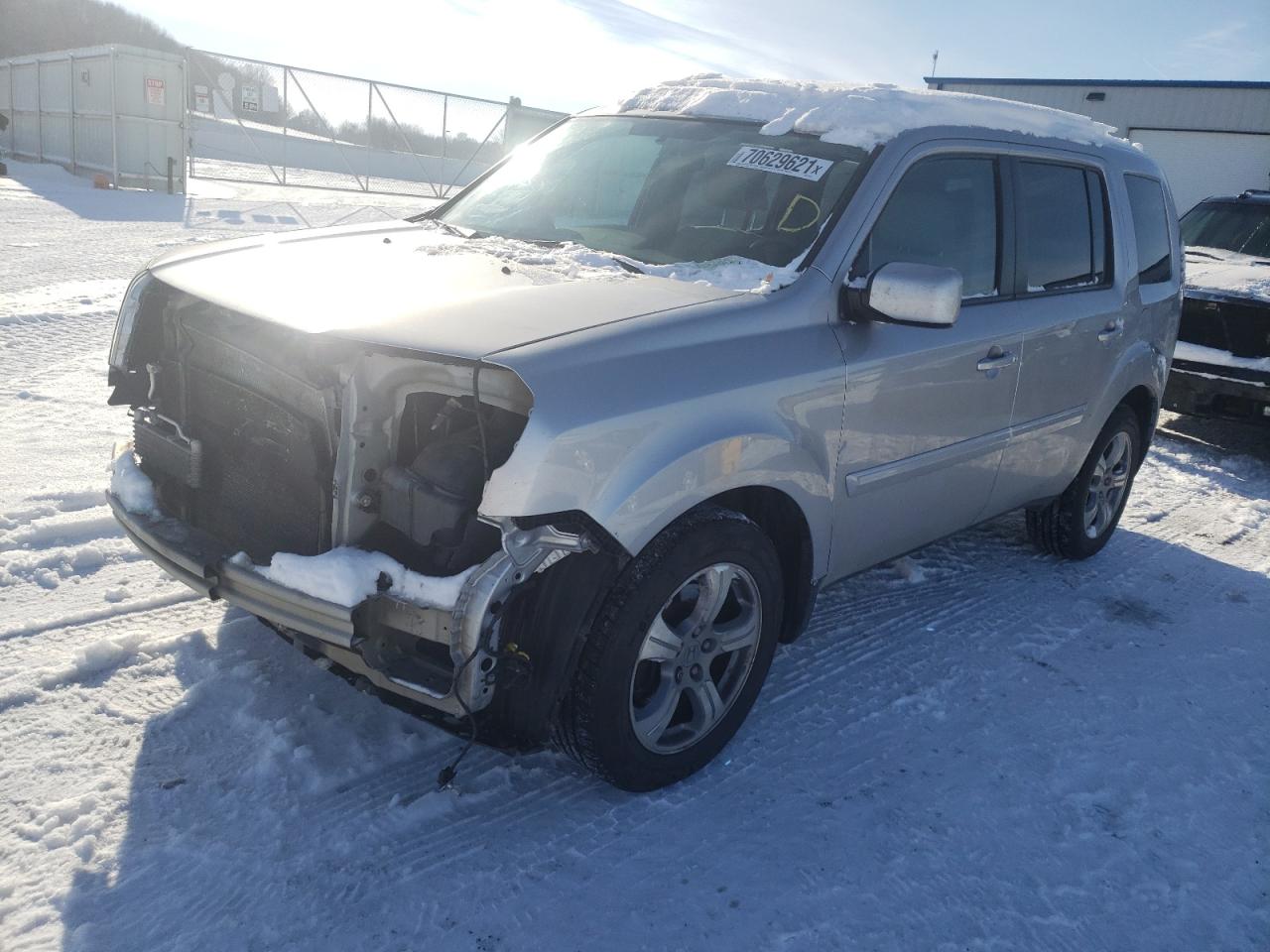 Photo 2 from auction – 2014 HONDA PILOT EX with VIN 5FNYF4H41EB022758