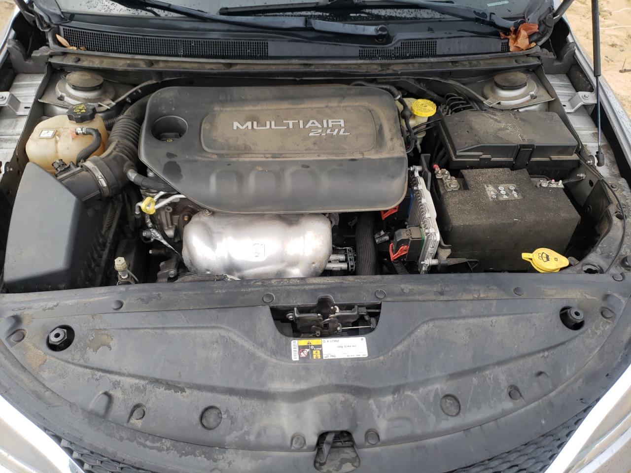 Photo 7 from auction – 2015 CHRYSLER 200 LIMITE with VIN 1C3CCCAB5FN713966
