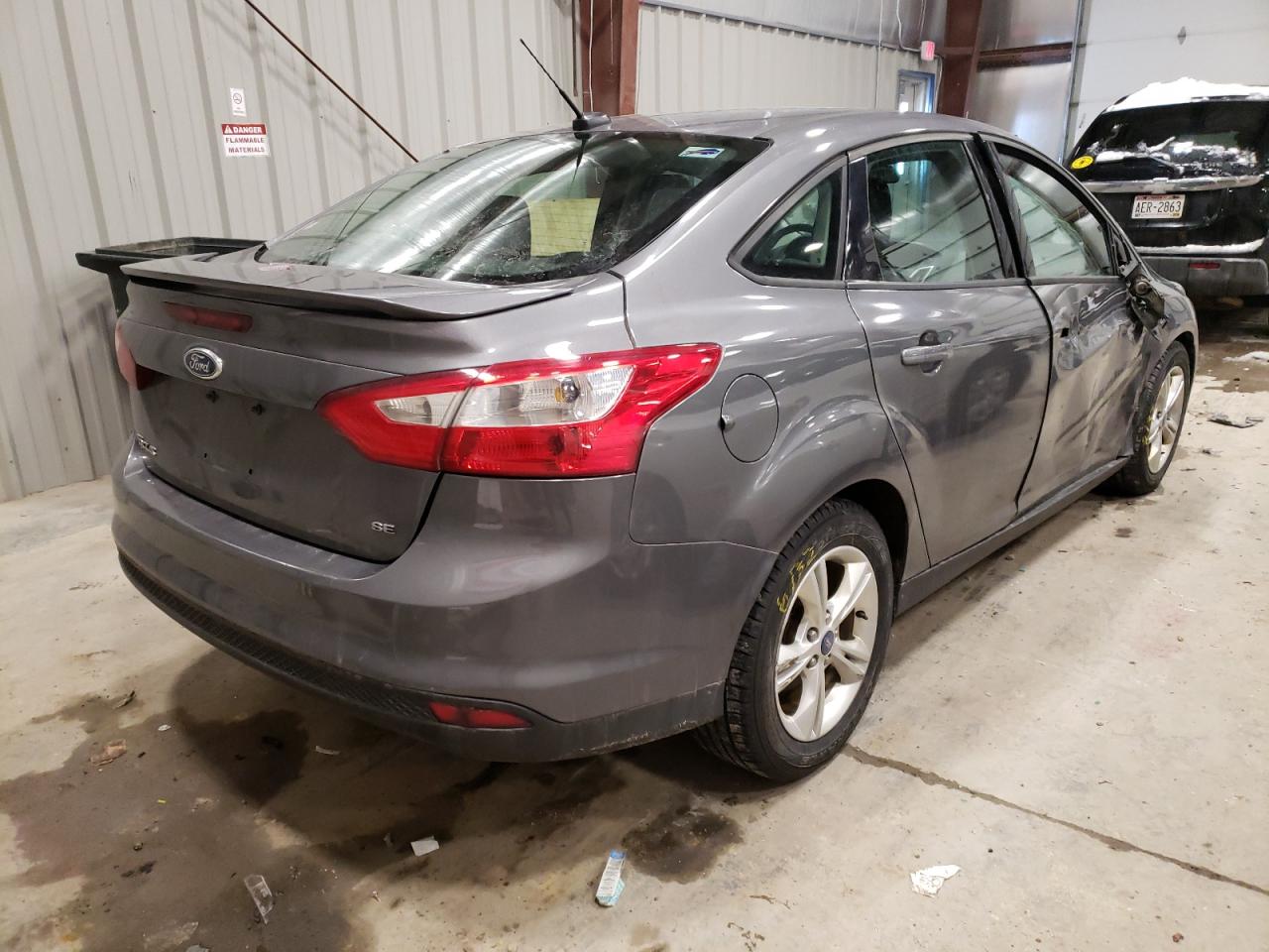 Photo 4 from auction – 2012 FORD FOCUS SE with VIN 1FAHP3F26CL152625