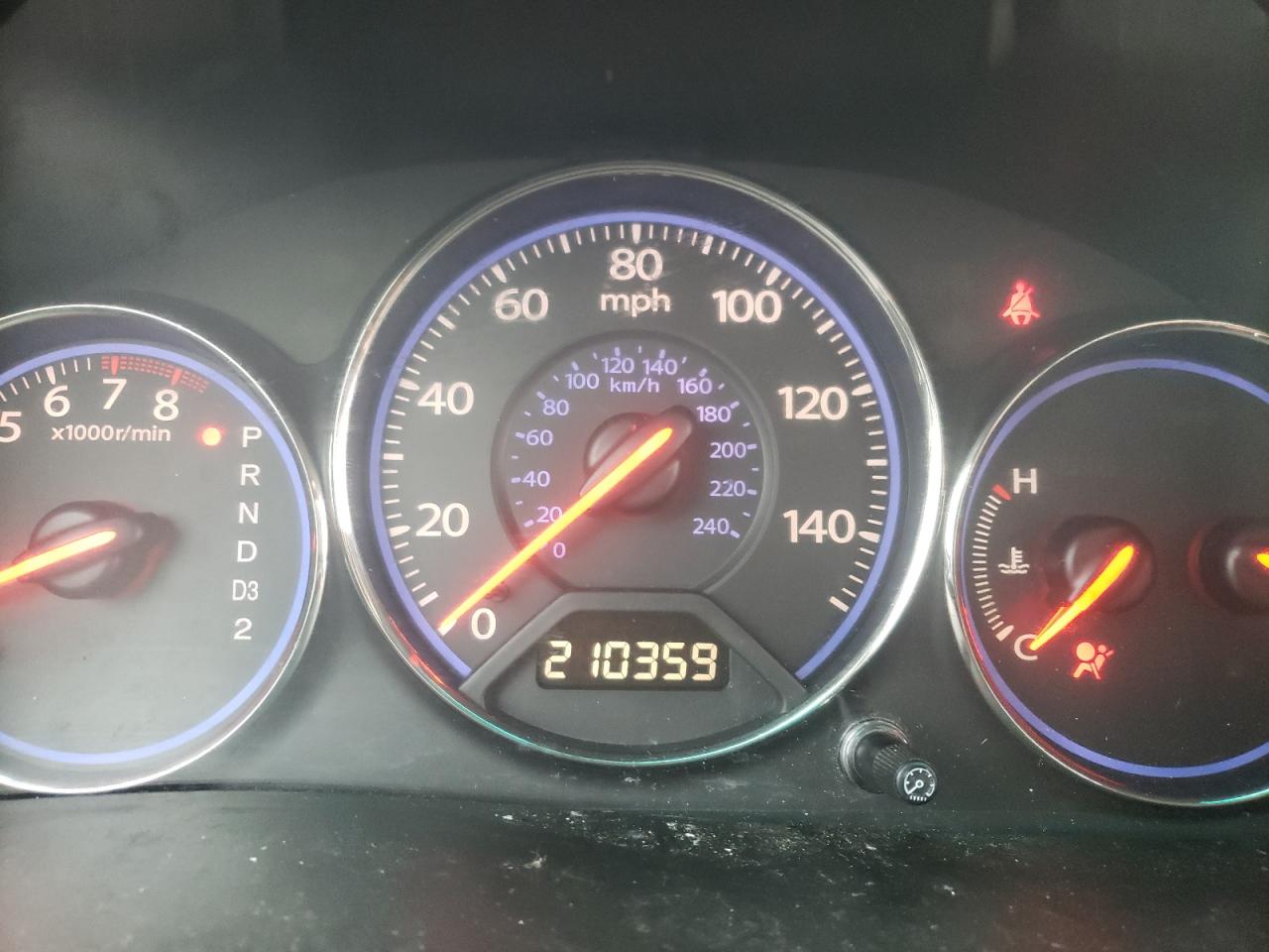Photo 8 from auction – 2005 HONDA CIVIC with VIN 2HGES16575H530902