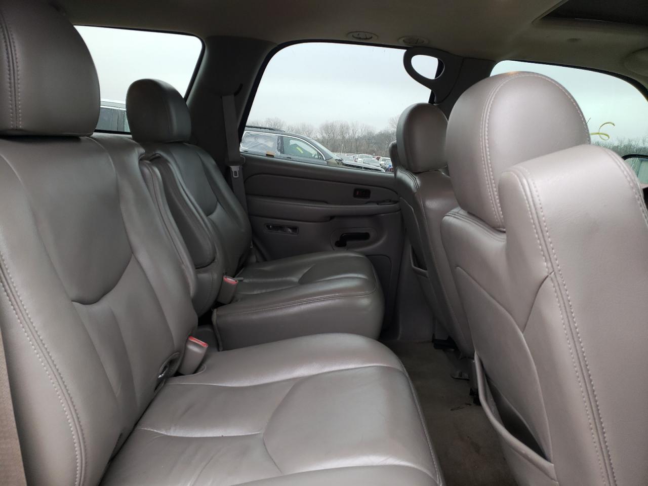 Photo 6 from auction – 2005 GMC YUKON with VIN 1GKEK13T35J128816