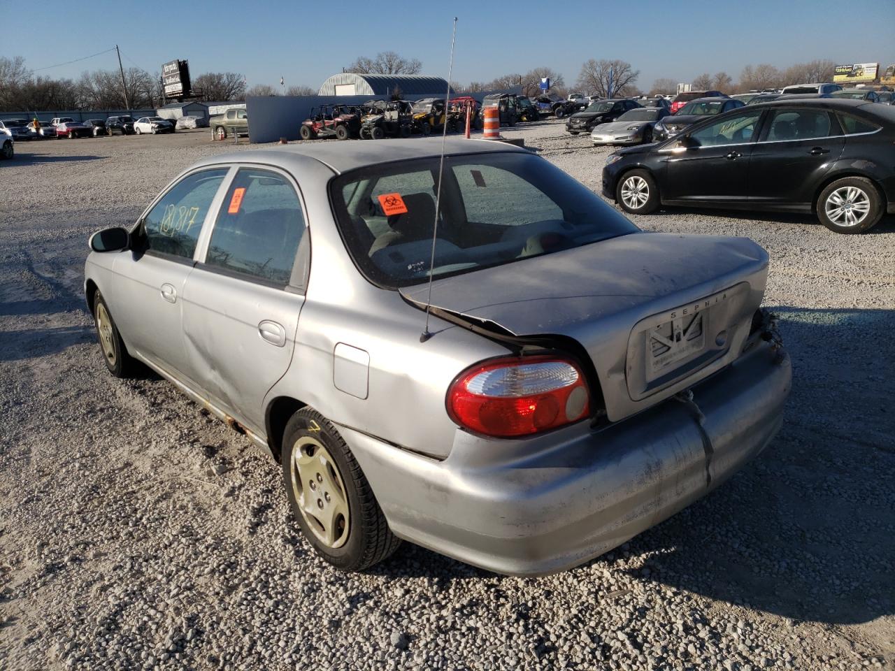 Photo 3 from auction – 2001 KIA SEPHIA BAS with VIN KNAFB121515067842