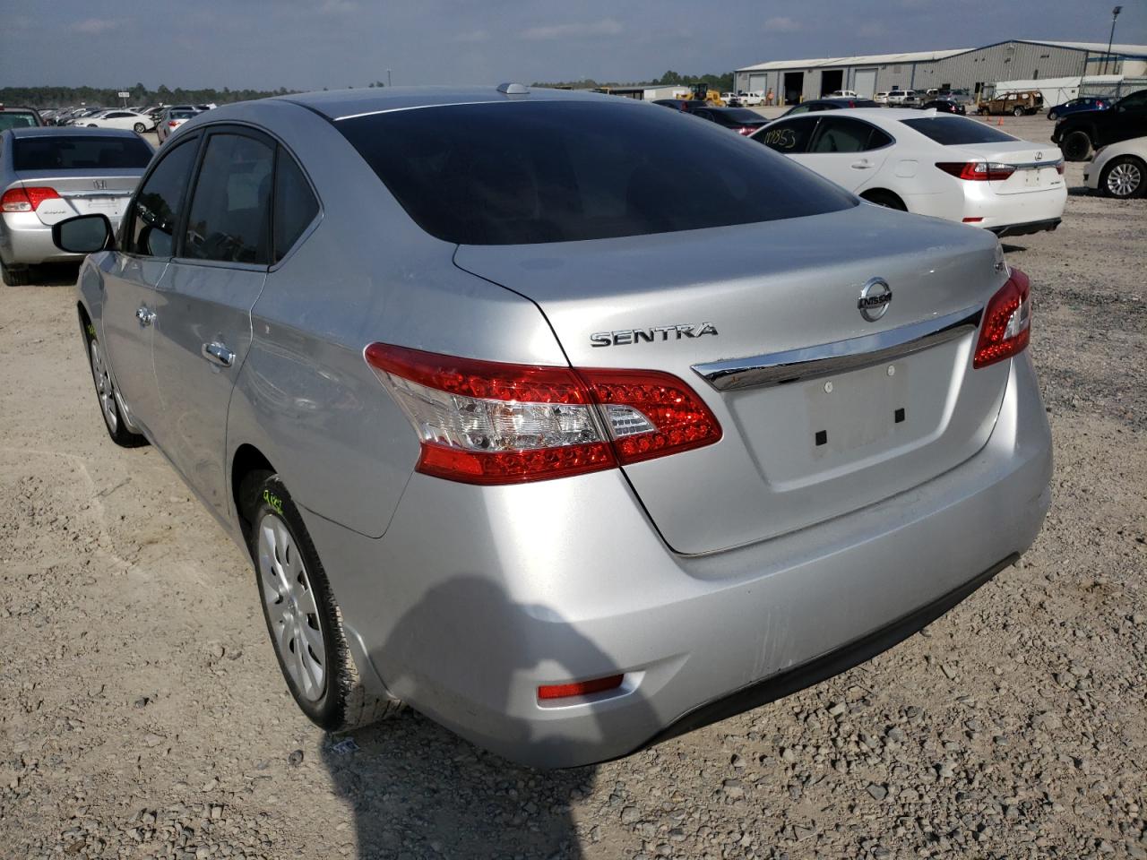 Photo 3 from auction – 2015 NISSAN SENTRA S with VIN 3N1AB7AP5FL674341
