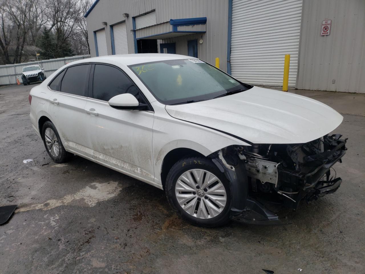 Photo 1 from auction – 2019 VOLKSWAGEN JETTA S with VIN 3VWC57BU5KM093733