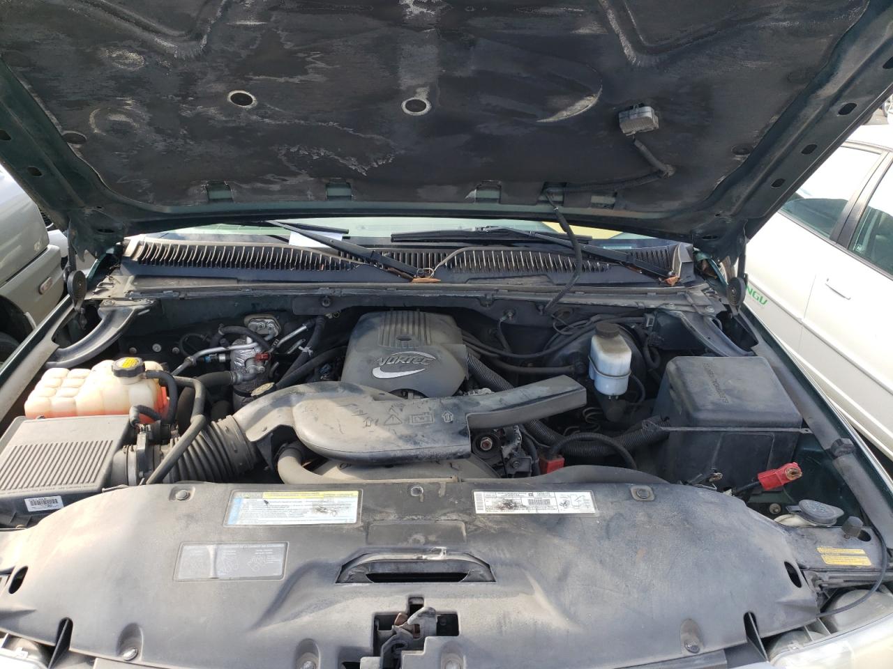 Photo 7 from auction – 2001 CHEVROLET SUBURBAN K with VIN 1GNFK16TX1J261277
