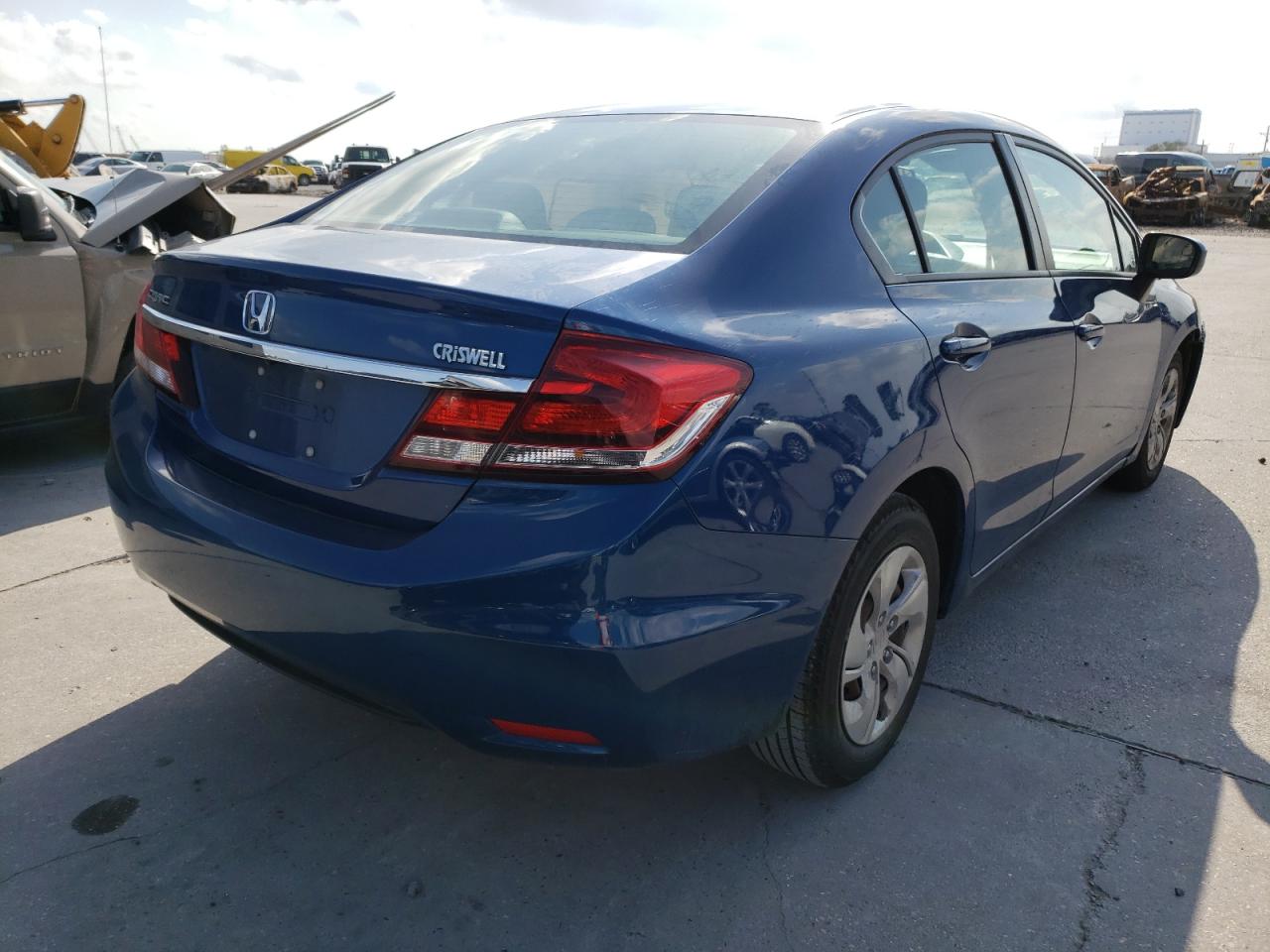 Photo 4 from auction – 2015 HONDA CIVIC LX with VIN 19XFB2F51FE202090