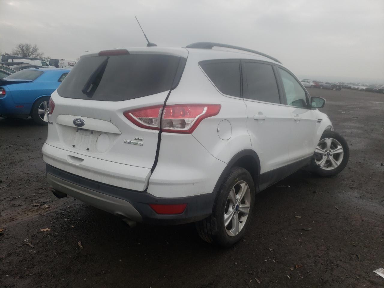 Photo 4 from auction – 2014 FORD ESCAPE SE with VIN 1FMCU0GX6EUC41495