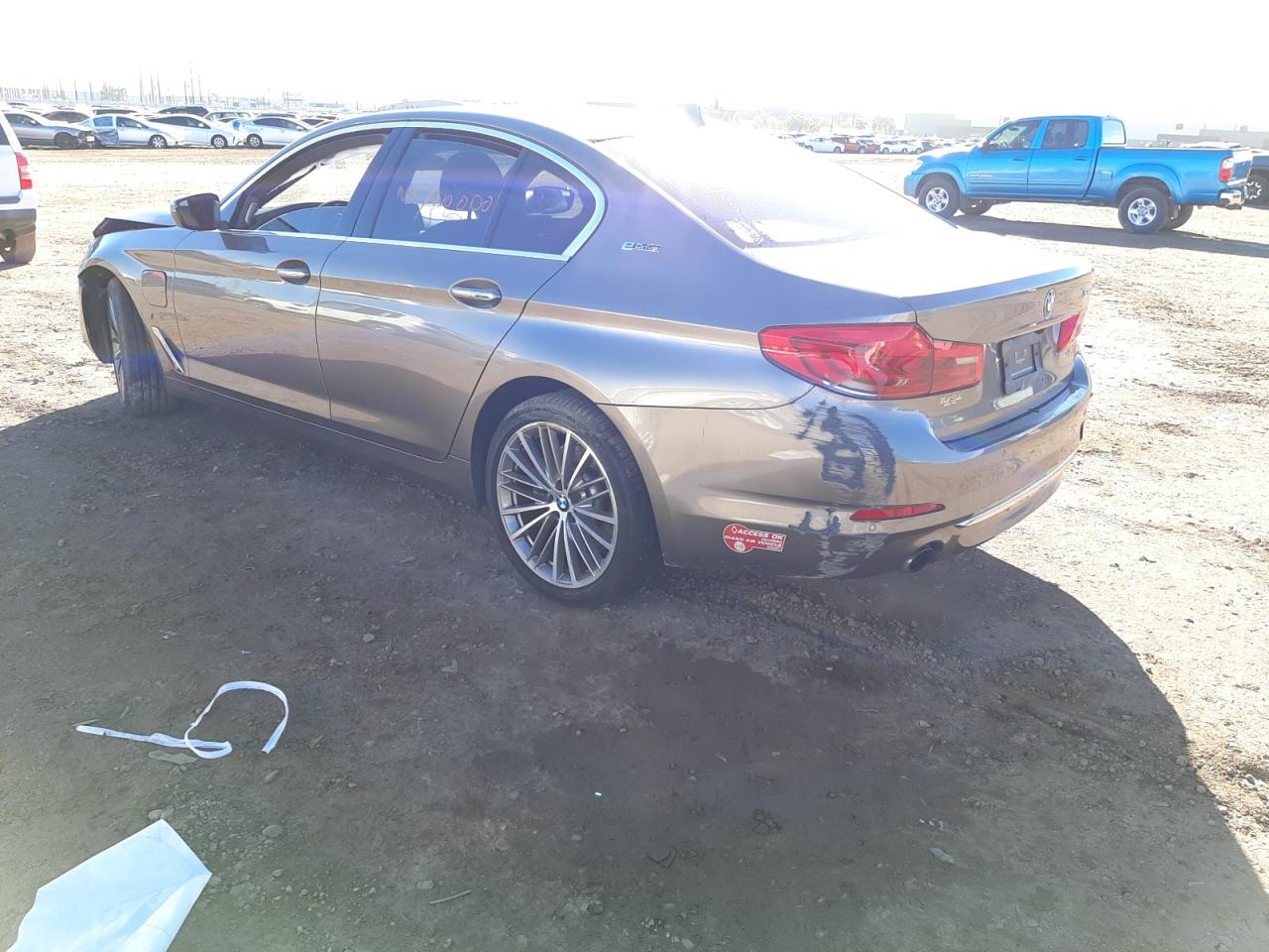 Photo 3 from auction – 2018 BMW 530E with VIN WBAJA9C56JB250164