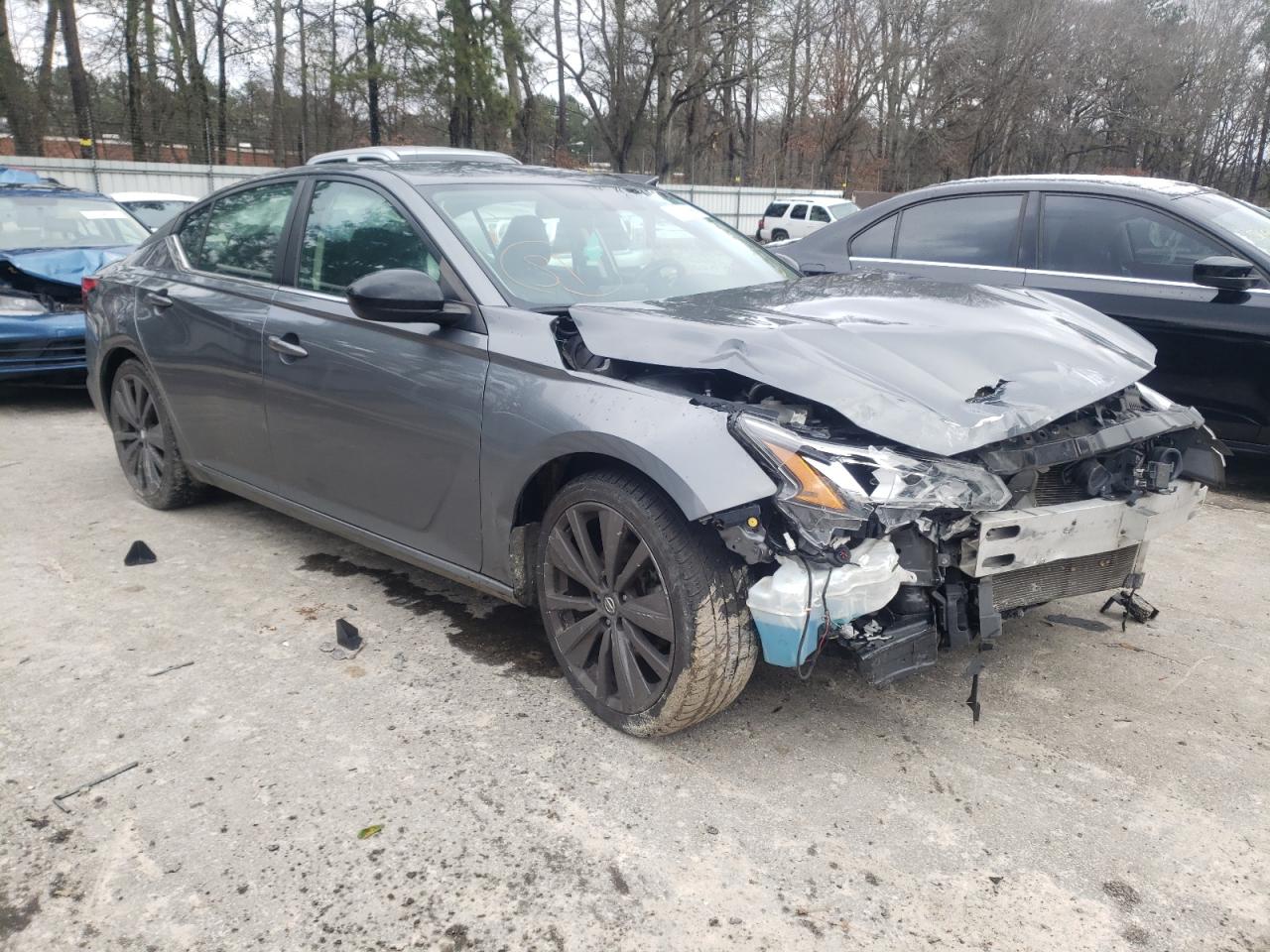 NISSAN ALTIMA SR 2019 with VIN 1N4BL4CV3KC104410 - Photo from auction