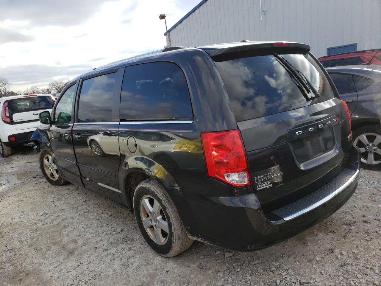 Photo 3 from auction – 2011 DODGE GRAND CARA with VIN 2D4RN5DG1BR720707