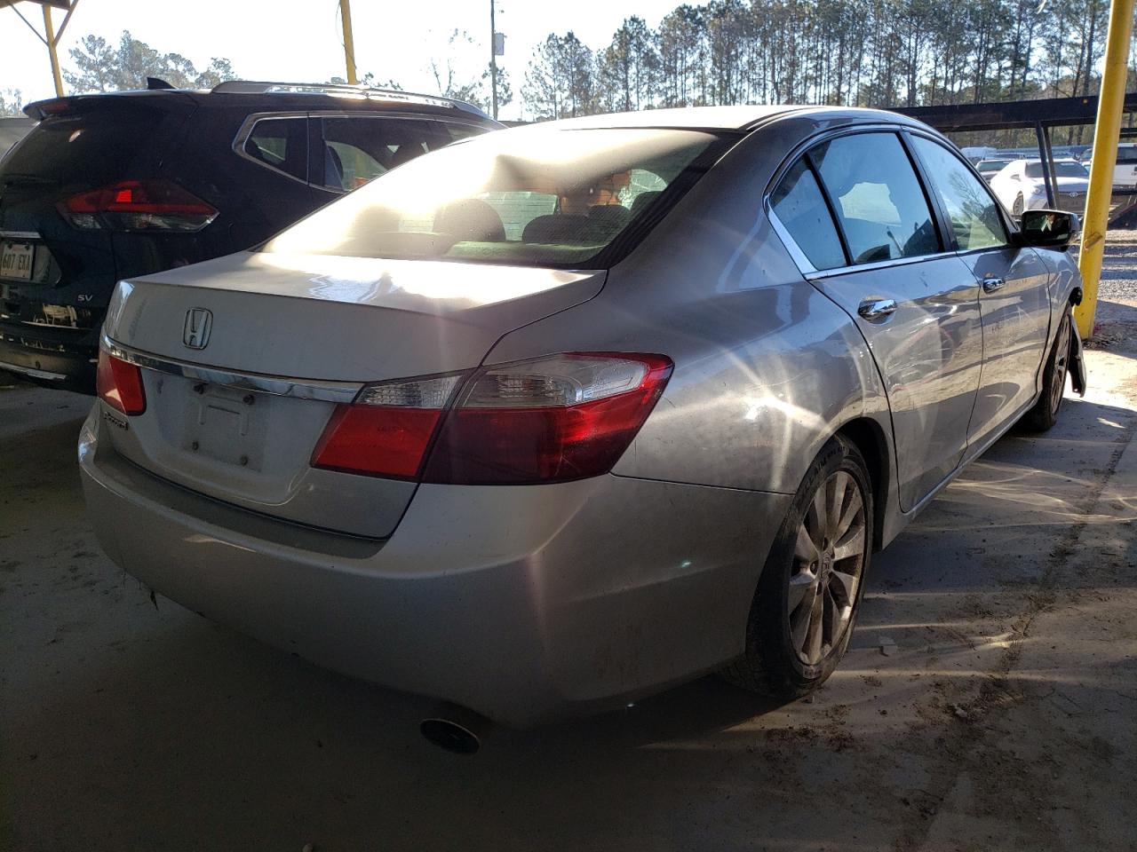 Photo 4 from auction – 2013 HONDA ACCORD EX with VIN 1HGCR2F74DA028968