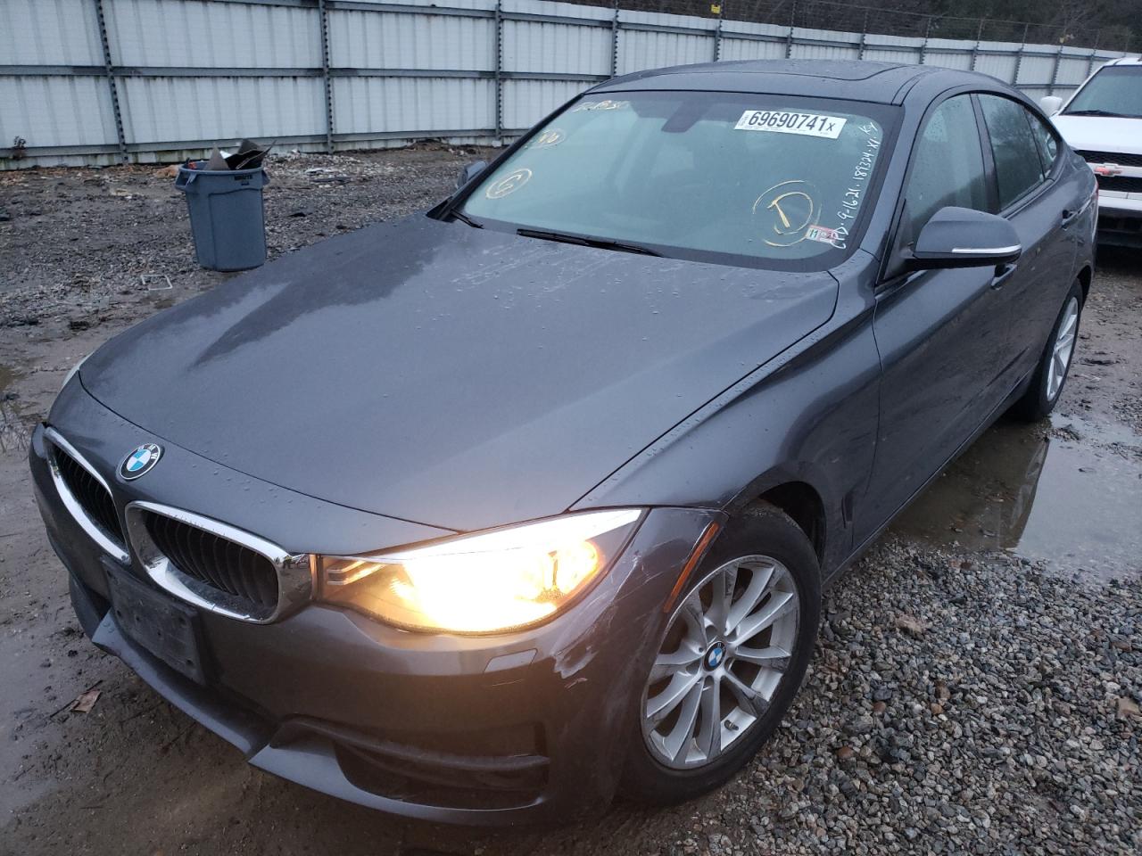 Photo 2 from auction – 2015 BMW 328 XIGT with VIN WBA3X5C50FD561830