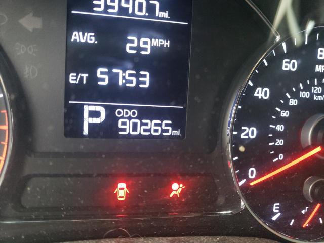 Photo 8 from auction – 2016 KIA FORTE LX with VIN KNAFK5A84G5620897