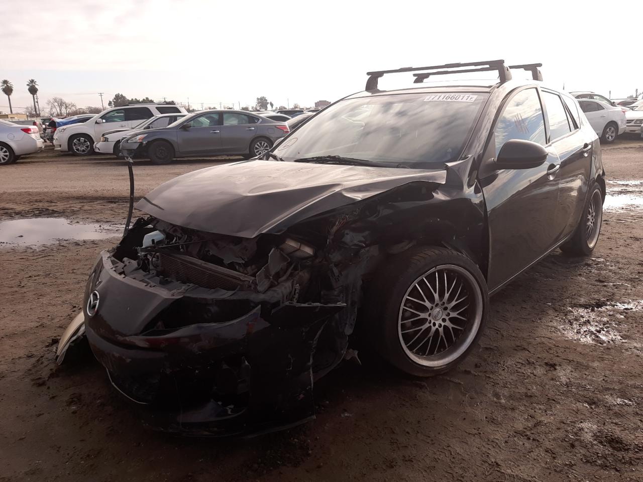 Photo 2 from auction – 2013 MAZDA 3 I with VIN JM1BL1LP0D1829536