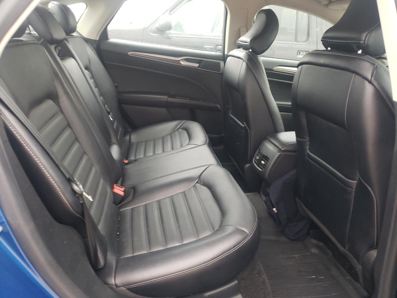 Photo 6 from auction – 2018 FORD FUSION SE with VIN 3FA6P0HD4JR280364
